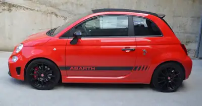Fiat 500 Abarth 1.4 T-Jet 180 Competizione — Cabriolet sportif, 25 500 km, frais de révision inclus — arrière