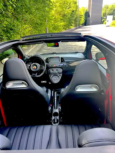 Fiat 500 Abarth 1.4 T-Jet 180 Competizione — Cabriolet sportif, 25 500 km, frais de révision inclus — Miniature 8