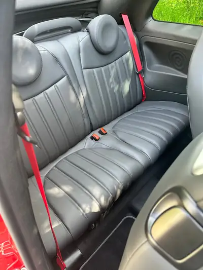 Fiat 500 Abarth 1.4 T-Jet 180 Competizione — Cabriolet sportif, 25 500 km, frais de révision inclus — Miniature 11