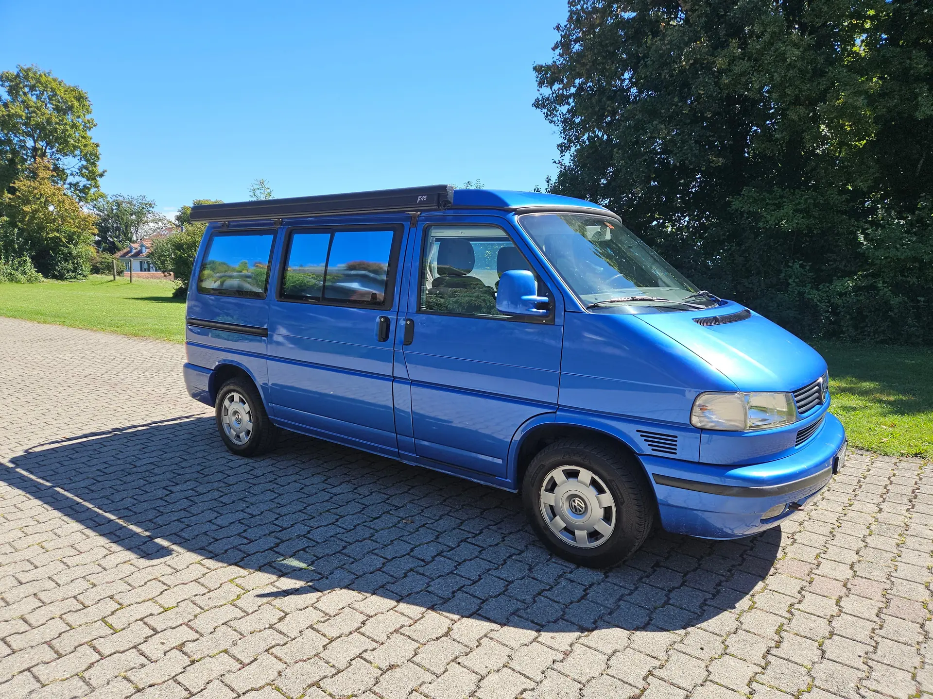 Volkswagen T4 2002 occasion Ostermundigen — 1