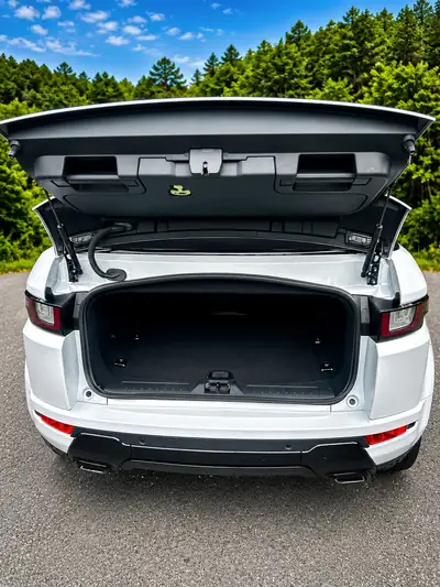 Land Rover Range Rover Evoque 2.0 Si4 SE Dynamic — Cabriolet luxe 4x4, design premium — Miniature 11