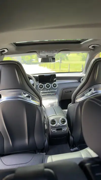 Mercedes-Benz GLC 63 S AMG 4M+ — Performance brute et prestige SUV haute puissance — Thumbnail 10