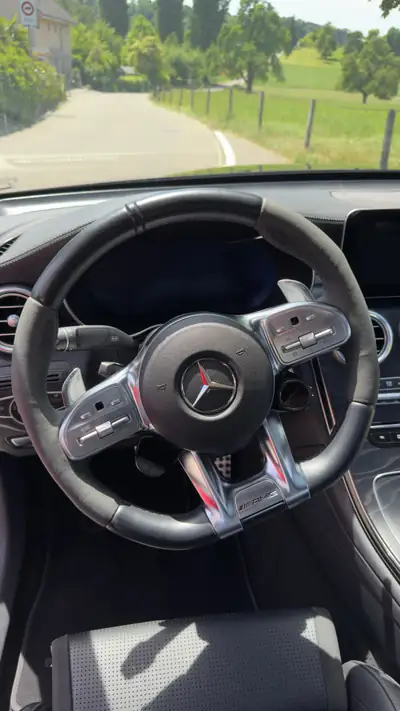 Mercedes-Benz GLC 63 S AMG 4M+ — Performance brute et prestige SUV haute puissance — Thumbnail 18