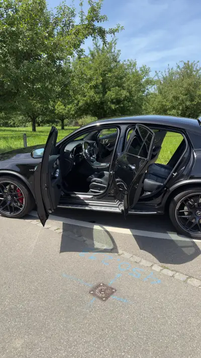 Mercedes-Benz GLC 63 S AMG 4M+ — Performance brute et prestige SUV haute puissance — Thumbnail 16