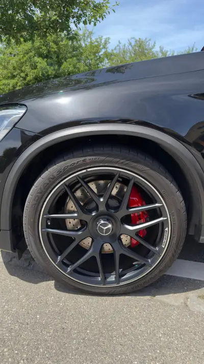 Mercedes-Benz GLC 63 S AMG 4M+ — Performance brute et prestige SUV haute puissance — Thumbnail 19