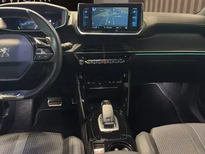Peugeot 2008 1.2 PureTech GT — SUV urbain dynamique, boîte auto 8 rapports — Miniatur 15
