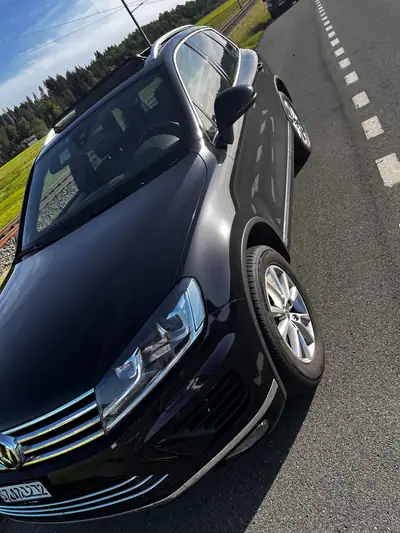 VW Touareg 3.0 V6 TDI — SUV premium diesel, entretien optimal à 141'500 km — interior