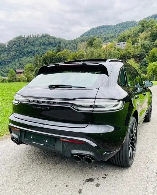 Porsche Macan 2022 occasion Valbella — 2