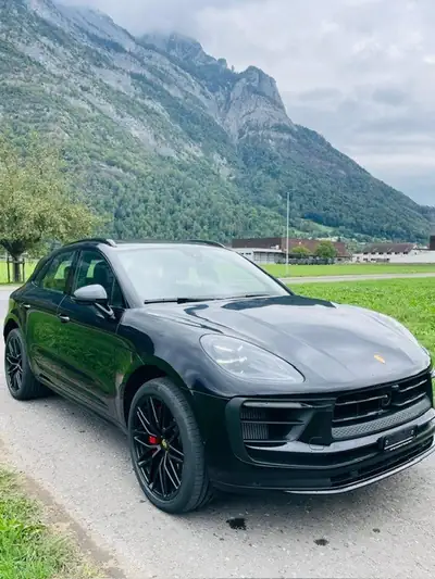 Porsche Macan 2.9 V6 GTS — SUV sportif haute performance, 17'700 km — Armaturenbrett