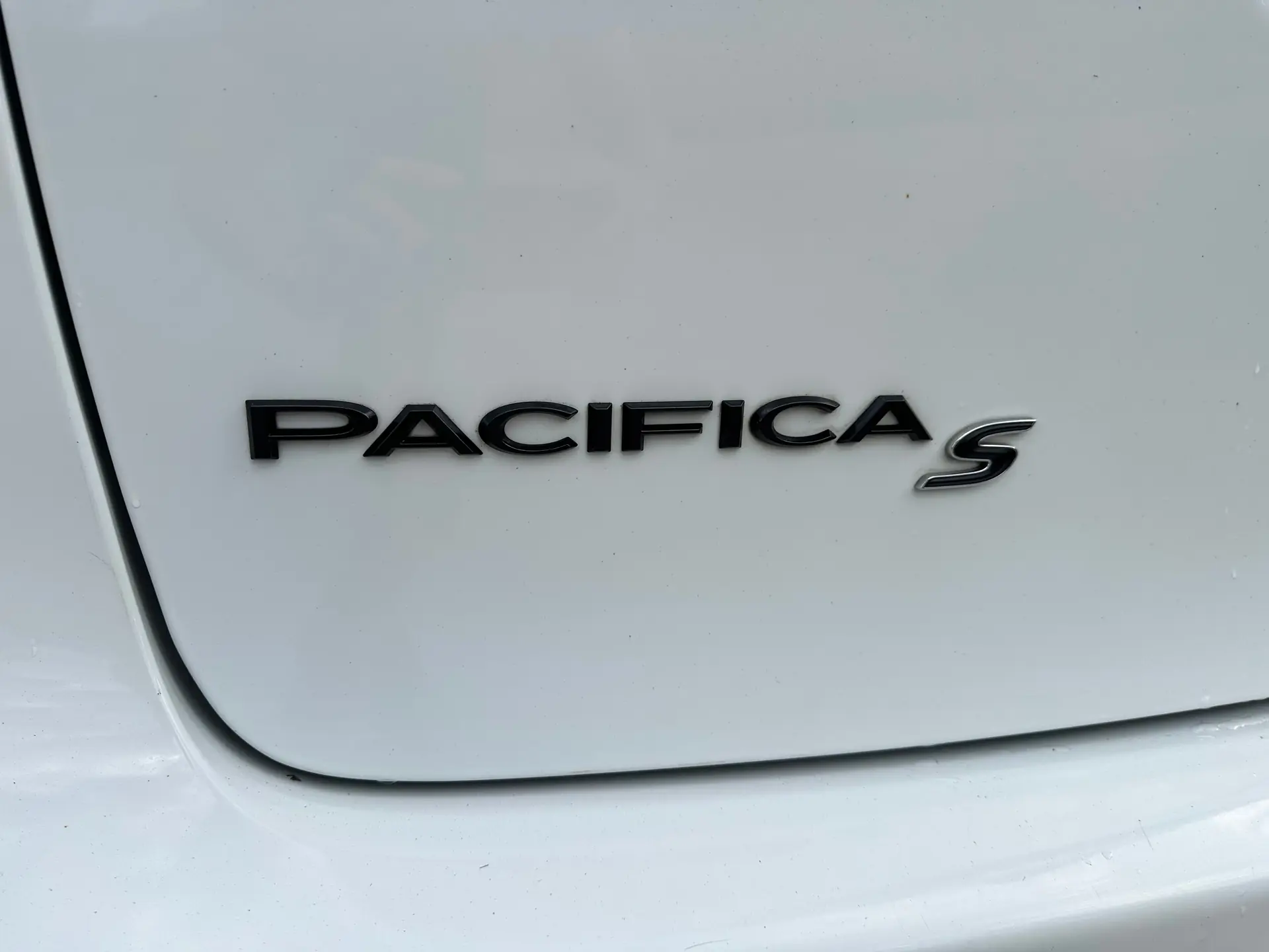 Chrysler Pacifica 2018 occasion Grabs — 3
