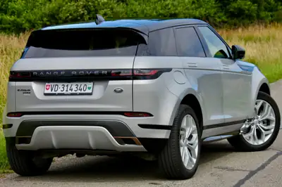 Land Rover Range Rover Evoque P300e — Hybride rechargeable premium, 57 000 km, première main — Innenraum