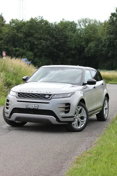 Land Rover Range Rover Evoque P300e — Hybride rechargeable premium, 57 000 km, première main — Armaturenbrett