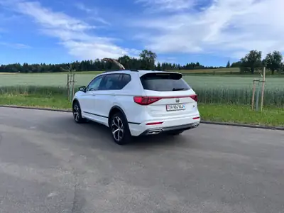 SEAT Tarraco 1.4 eHybrid — SUV spacieux hybride rechargeable, 58'000 km seulement — vista posteriore