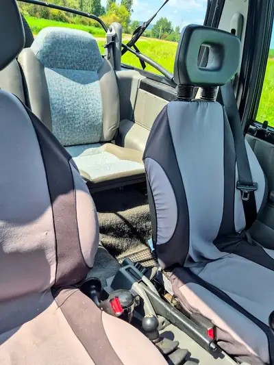Suzuki Vitara 1.6 Cabriolet 1999 — Petit SUV découvrable, parfait pour l'été — Miniatur 9