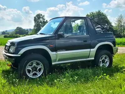 Suzuki Vitara 1.6 Cabriolet 1999 — Petit SUV découvrable, parfait pour l'été — Miniatur 17