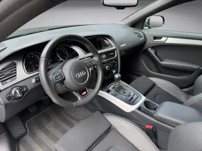 Audi A5 Sportback 2.0 TFSI Quattro S Line — Berline sportive premium, 83 800 km seulement — Thumbnail 9