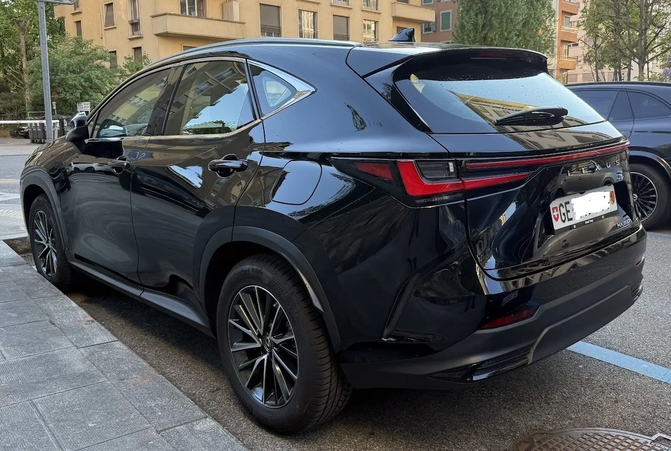 Lexus NX 2023 occasion Geneve — 3