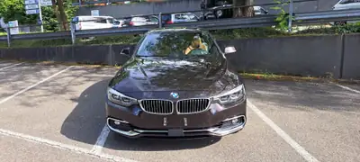 BMW 430i xDrive Luxury Cabrio — Découvrable sportif, 252 ch et tenue de route all-wheel drive — vue extérieure