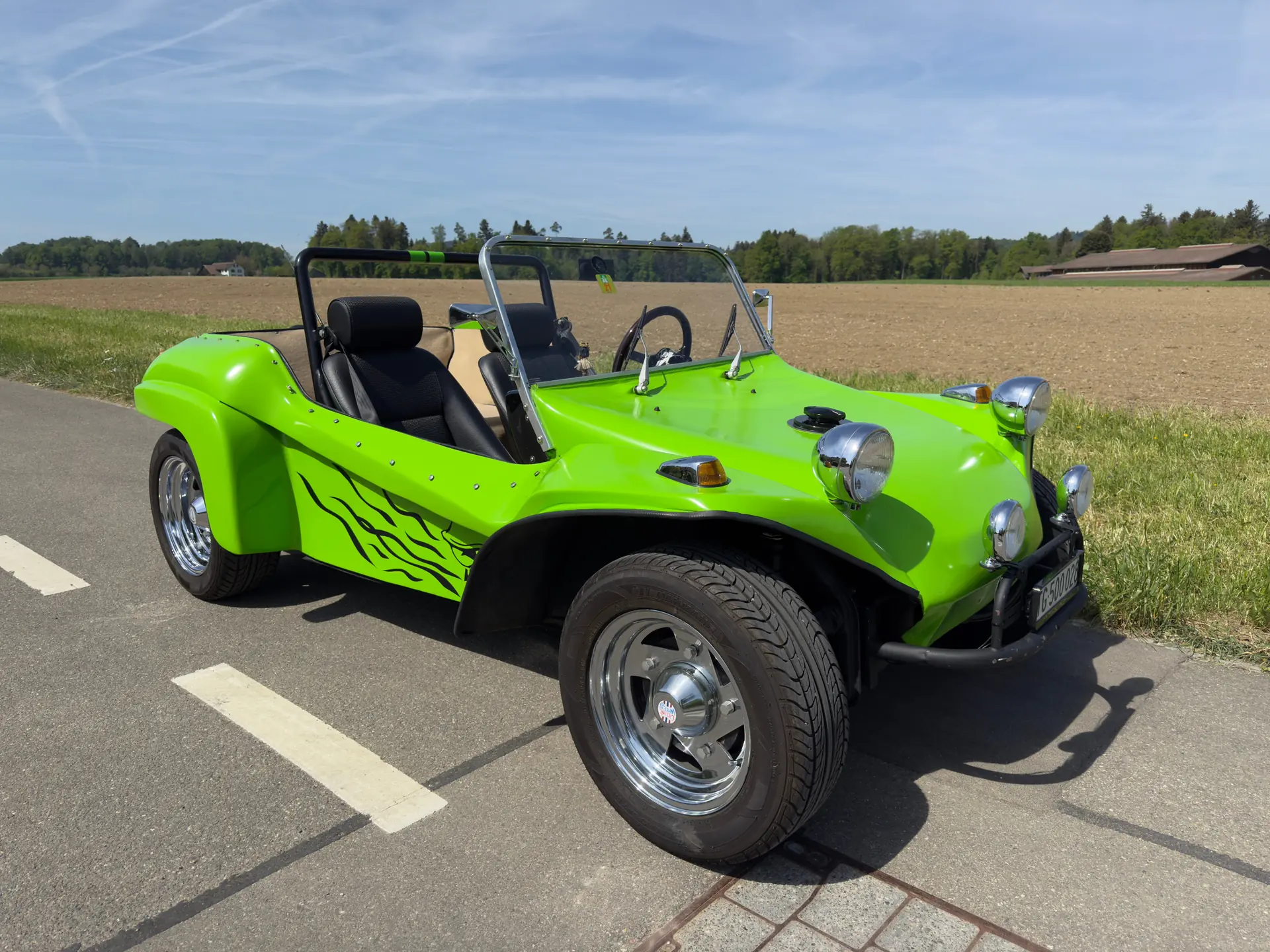 VW Buggy Hustler Beach Buggy 1976 — Cabriolet de légende, fraîchement révisé — vista esterna