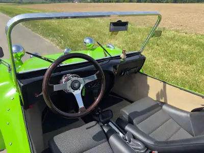 VW Buggy Hustler Beach Buggy 1976 — Cabriolet de légende, fraîchement révisé — cruscotto