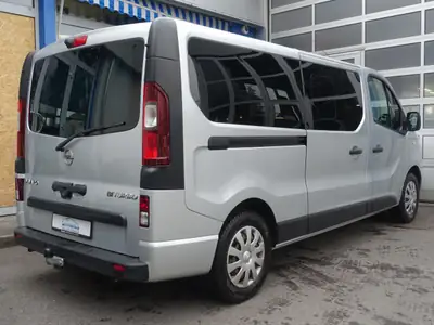 Opel Vivaro 1.6 CDTI Combi+ — Utilitaire polyvalent 8 places, sans sinistre — interior