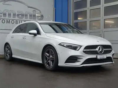 Mercedes-Benz Classe A 200 Style — Berline compacte premium, 49 900 km seulement — exterior view