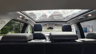 Land Rover Discovery Sport 2.0 Si4 SE — 7 places, tout-terrain polyvalent, première main — Miniatura 7