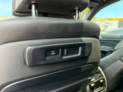 BMW X5 xDrive M50d — SUV premium 400 ch, tout-terrain haute performance — Thumbnail 23