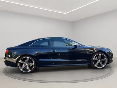 Audi S5 Coupé 4.2 V8 FSI — Coupé sport allemand, motorisation prestigieuse — Detail