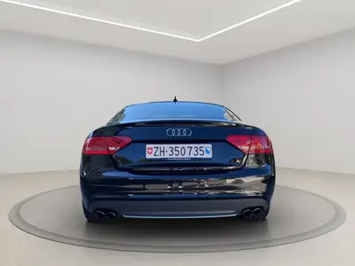 Audi S5 Coupé 4.2 V8 FSI — Coupé sport allemand, motorisation prestigieuse — Miniatur 8