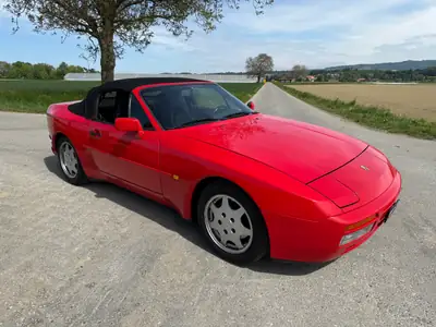 Porsche 944 Cabriolet 1990 — Roadster légendaire, 211 ch, histoire authentique — vista posteriore