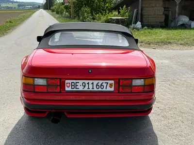 Porsche 944 Cabriolet 1990 — Roadster légendaire, 211 ch, histoire authentique — interni