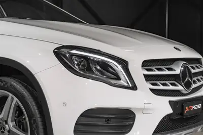 Mercedes-Benz GLA 220 AMG Line — SUV polyvalent, 4Matic, toit panoramique — Thumbnail 24