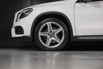 Mercedes-Benz GLA 220 AMG Line — SUV polyvalent, 4Matic, toit panoramique — Thumbnail 26