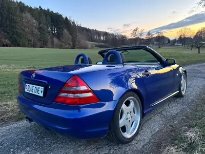 Mercedes-Benz SLK 230 Kompressor AMG & DESIGNO — Cabriolet sportif 193 ch, pack AMG complet — Armaturenbrett