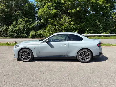 BMW M240i xDrive Facelift — Coupé sportif 374 ch, 49'000 km seulement — intérieur