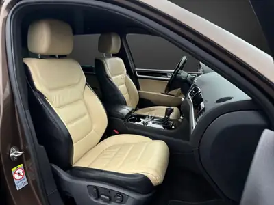 VW Touareg 3.0 TDI — SUV prestige diesel, entretien à jour et contrôle technique OK — Miniature 9