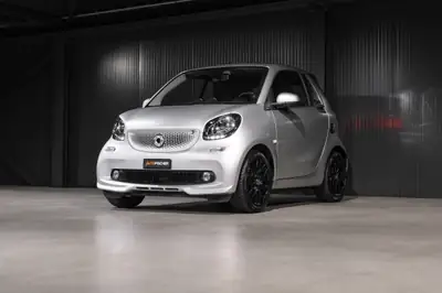 Smart Fortwo Cabriolet Urbanshadow — Petit roadster urbain automatique, 23'100 km — interior