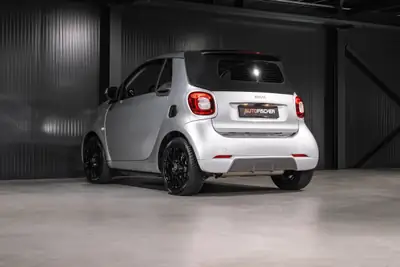 Smart Fortwo Cabriolet Urbanshadow — Petit roadster urbain automatique, 23'100 km — Thumbnail 8