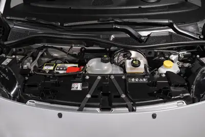 Smart Fortwo Cabriolet Urbanshadow — Petit roadster urbain automatique, 23'100 km — Thumbnail 24
