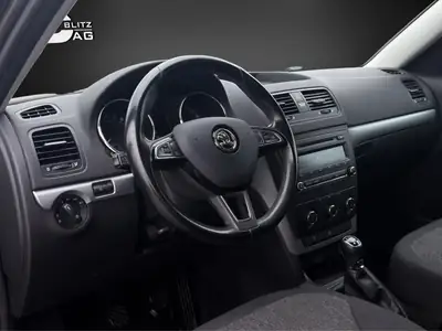 Skoda Yeti 2.0 TDI Active 4x4 — Robuste SUV compact diesel, première main — Thumbnail 8