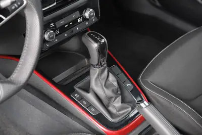 Skoda Fabia 1.5 TSI Monte Carlo — Citadine dynamique, garantie 5 ans, très faible kilométrage — Miniatura 20