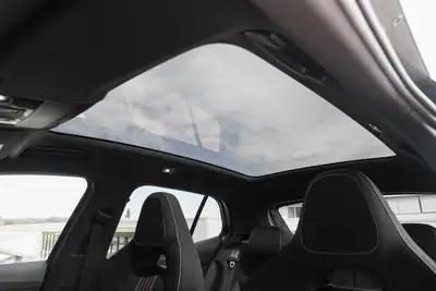 Skoda Fabia 1.5 TSI Monte Carlo — Citadine dynamique, garantie 5 ans, très faible kilométrage — Miniatura 22