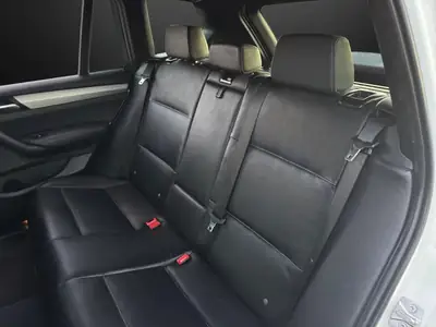 BMW X3 xDrive 35d M-Sportpaket — SUV diesel premium, équipement haut de gamme — Thumbnail 12