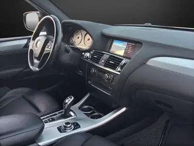 BMW X3 xDrive 35d M-Sportpaket — SUV diesel premium, équipement haut de gamme — Thumbnail 10