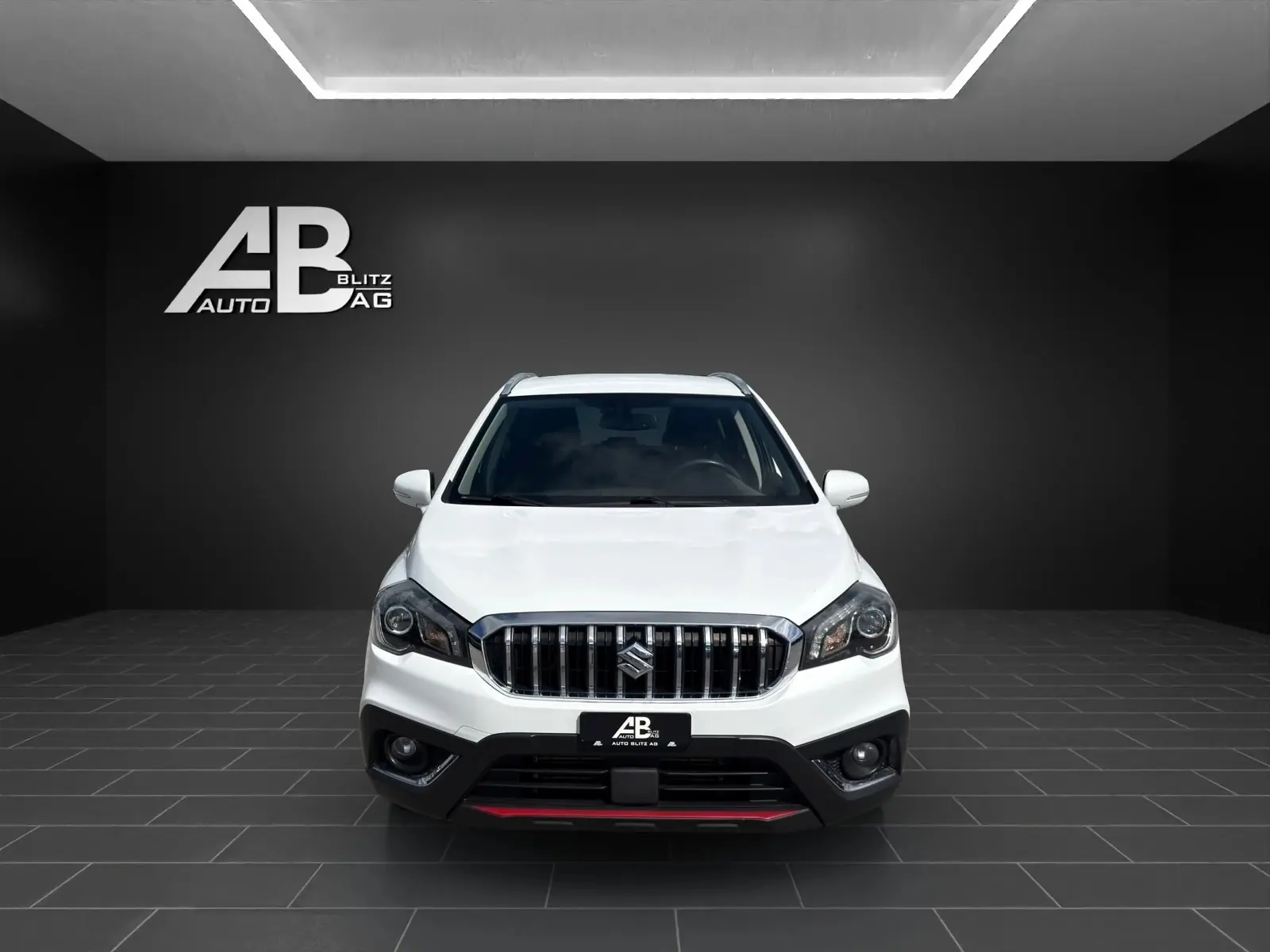 Suzuki SX4 S-Cross 1.4 16V Piz Sulai 4WD — SUV polyvalent, première main, garantie incluse