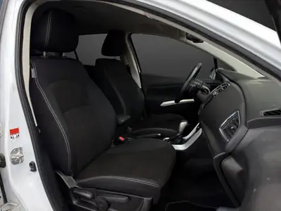 Suzuki SX4 S-Cross 1.4 16V Piz Sulai 4WD — SUV polyvalent, première main, garantie incluse — Thumbnail 9
