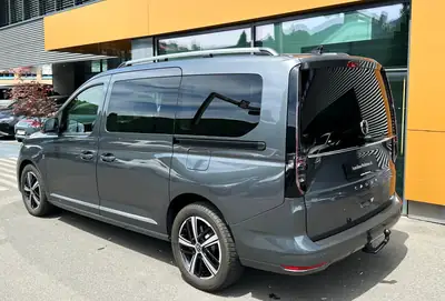 VW Caddy Maxi 1.5 TSI Style — 7 places, attelage et navigation, 42000 km seulement — interior