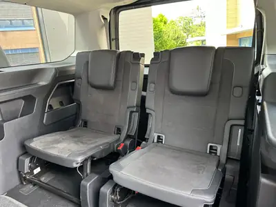 VW Caddy Maxi 1.5 TSI Style — 7 places, attelage et navigation, 42000 km seulement — Thumbnail 8