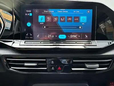 VW Caddy Maxi 1.5 TSI Style — 7 places, attelage et navigation, 42000 km seulement — Thumbnail 14